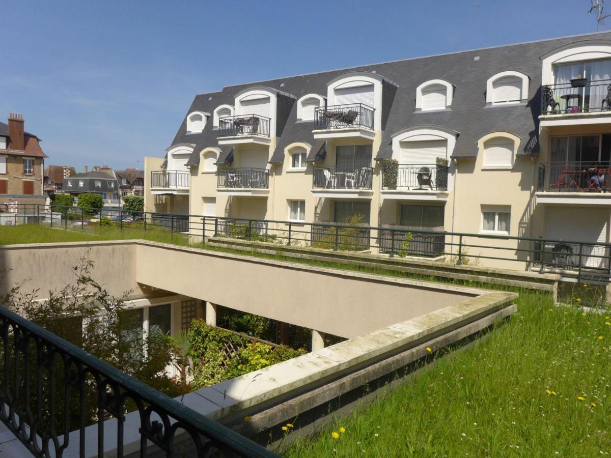 Apartment Montaigu By Interhome Cabourg Exterior photo